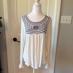 Free People White and Navy Crochet Blouse